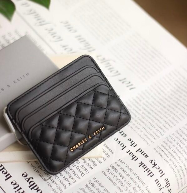 Charles and Keith card holder - black